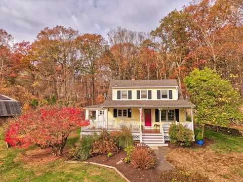 10 Kulas Ter, Seymour, CT 06483
