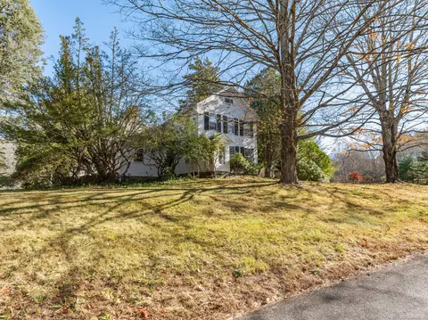 131 Bill Hill Rd, Lyme, CT 06371
