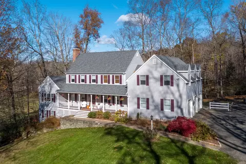 32 Chalker Rd # R, Durham, CT 06422