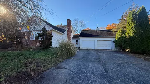 144 General Patton Dr, Naugatuck, CT 06770
