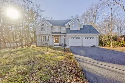 29 Privilege Rd, Bloomfield, CT 06002