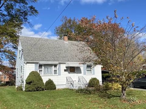 70 Stillman Rd, Wethersfield, CT 06109