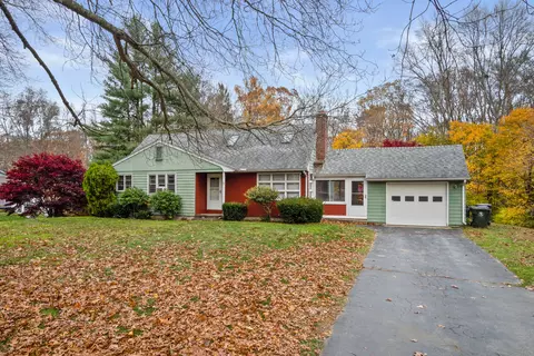 33 Briar Hill Rd, Norwich, CT 06360