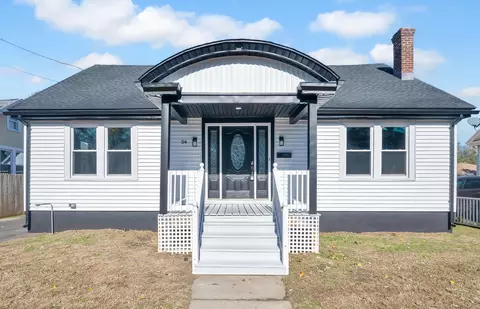 54 Adams St, East Hartford, CT 06108