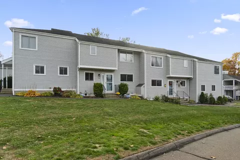 103 Fresh Meadow Rd #103, Branford, CT 06405