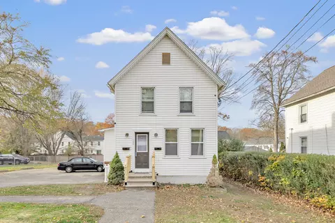 137 Long Hill Ave, Shelton, CT 06484