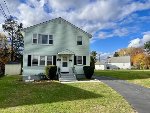27 Candlewood Ln, New Britain, CT 06053