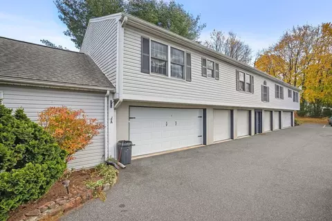 96 Franklin St #B, Danbury, CT 06810