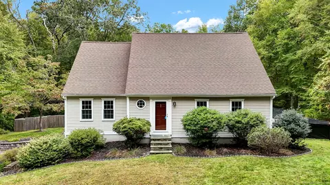108 Phillips Rd, Lisbon, CT 06351