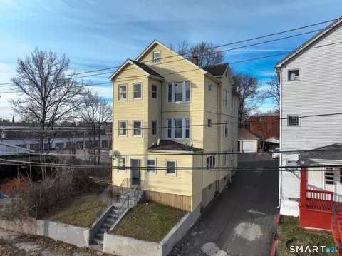 224 Whiting St, New Britain, CT 06051