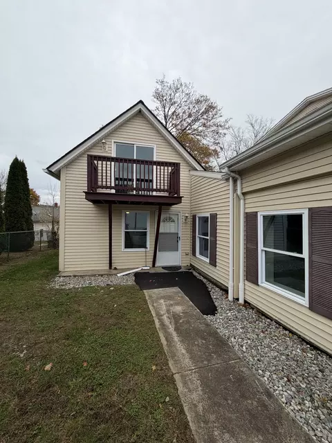 34 Pleasant St #3, Plainfield, CT 06374