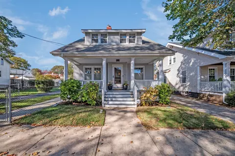 34 Beecher Pl, New Haven, CT 06512