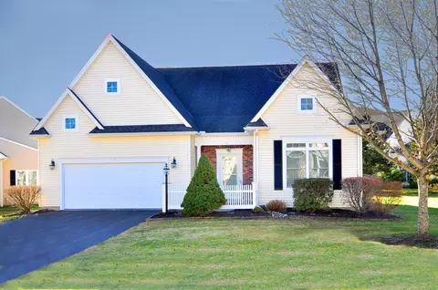 52 Wyndemere Ln #52, Windsor, CT 06095
