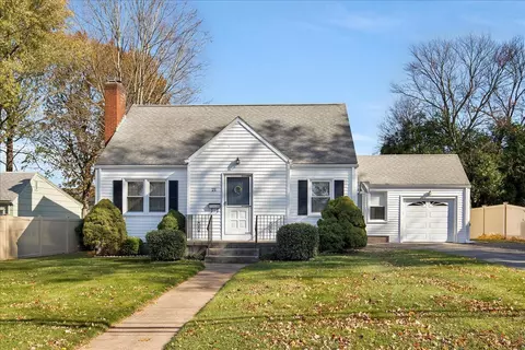 21 Trebbe Dr, Manchester, CT 06040