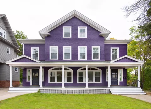 87 Broad St, Norwich, CT 06360