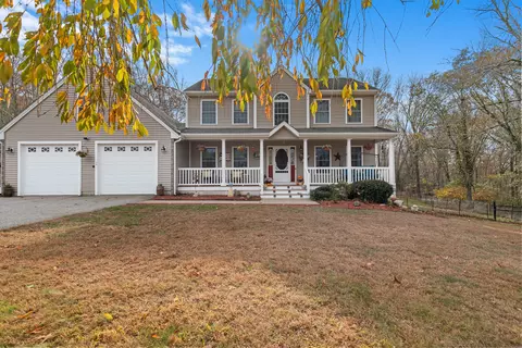 145 Scotland Rd, Sprague, CT 06330