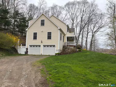 Exterior - 85 Mcveagh Rd, Westbrook, CT 06498 photo 3 of 8