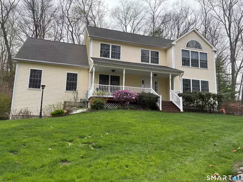 Exterior - 85 Mcveagh Rd, Westbrook, CT 06498 photo 4 of 8