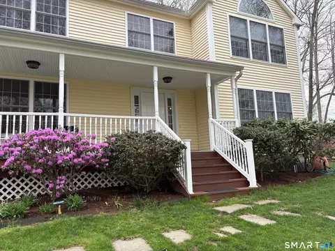 Exterior - 85 Mcveagh Rd, Westbrook, CT 06498 photo 5 of 8
