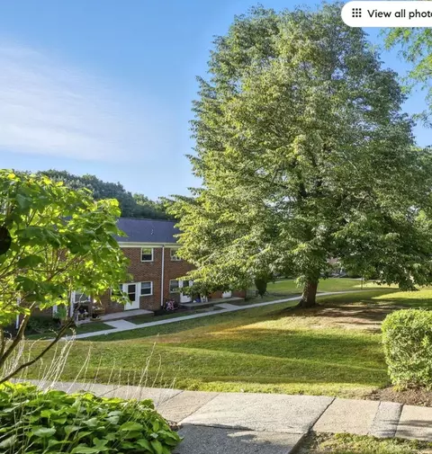 51 Park Ave #2-51, Danbury, CT 06810