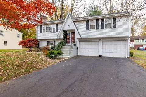 123 Ellsworth St, Newington, CT 06111