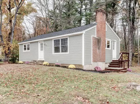 52 North Rd, East Granby, CT 06026