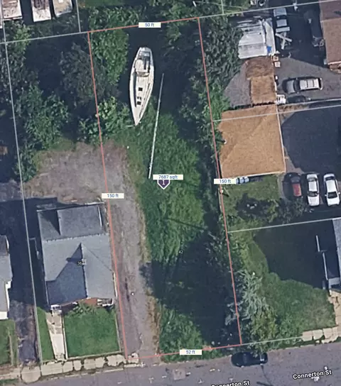 42 Connerton St, New Britain, CT 06051