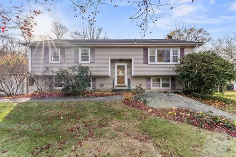 14 Sand Hill Rd, Bethel, CT 06801