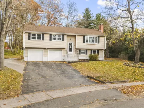 69 Dartmouth Dr, East Hartford, CT 06108
