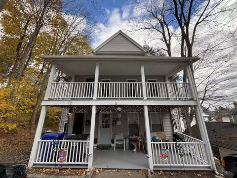 10 Crescent St, Winchester, CT 06098