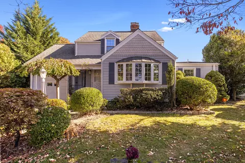 77 Walter Ave, Norwalk, CT 06851