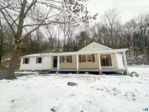92 Rose Haven Rd, Somers, CT 06071