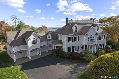 134 River Rd, Essex, CT 06426
