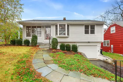 42 County St, Norwalk, CT 06851