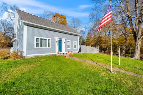 290 Providence Pike, Putnam, CT 06260