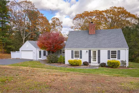 486 Deercliff Rd, Avon, CT 06001