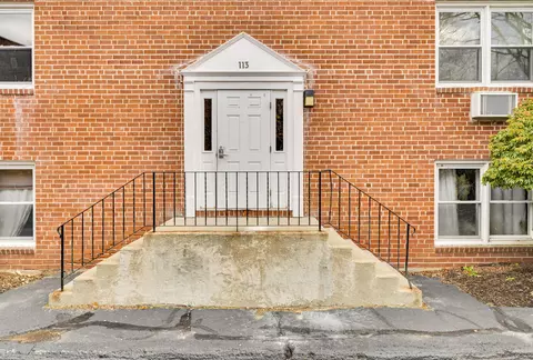 113 Niles Hill Rd #F, New London, CT 06320