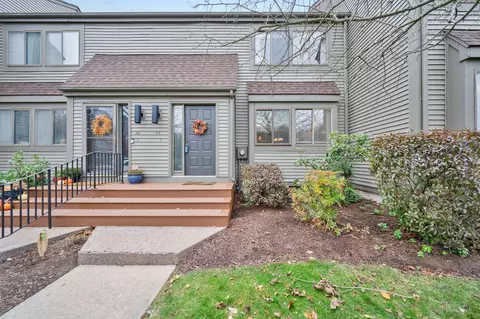 56 Wickhams Fancy #56, Canton, CT 06019