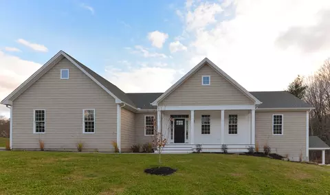 8 Spruce Brook Rd, Southbury, CT 06488