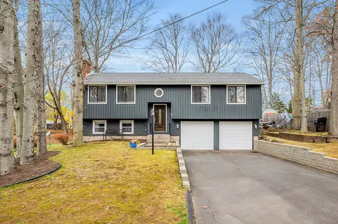 9 Beechwood Rd, Plainville, CT 06062