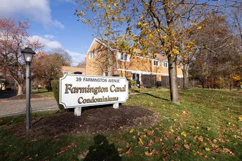 39 Farmington Ave #B4, Plainville, CT 06062