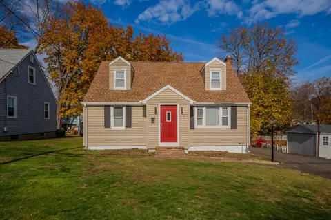 5 Cornell St, Plainville, CT 06062