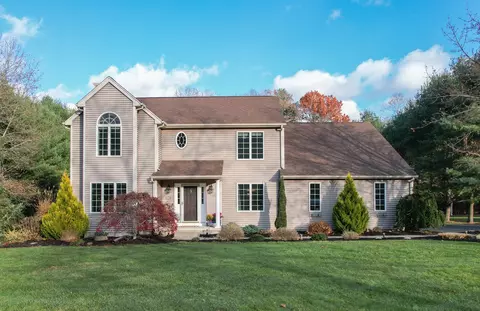 103 Mountain Pond Rd, Southington, CT 06489