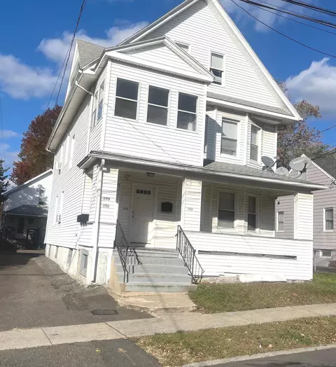 266 Peace St, Stratford, CT 06615