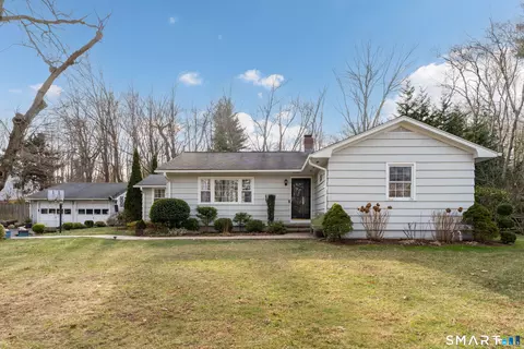 43 Fort Path Rd, Madison, CT 06443
