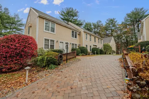 54 Rope Ferry Rd #C45, Waterford, CT 06385