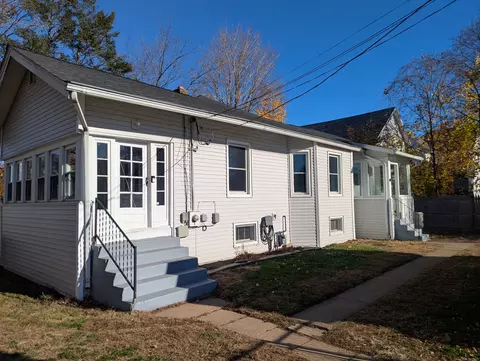 23 Summit St, Manchester, CT 06040