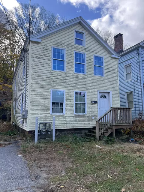 475 E Main St, Norwich, CT 06360