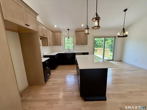 Kitchen - 247 Green Hollow Rd, Killingly, CT 06239 photo 1 of 2
