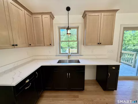 Kitchen - 247 Green Holow Rd, Killingly, CT 06239 photo 2 of 2